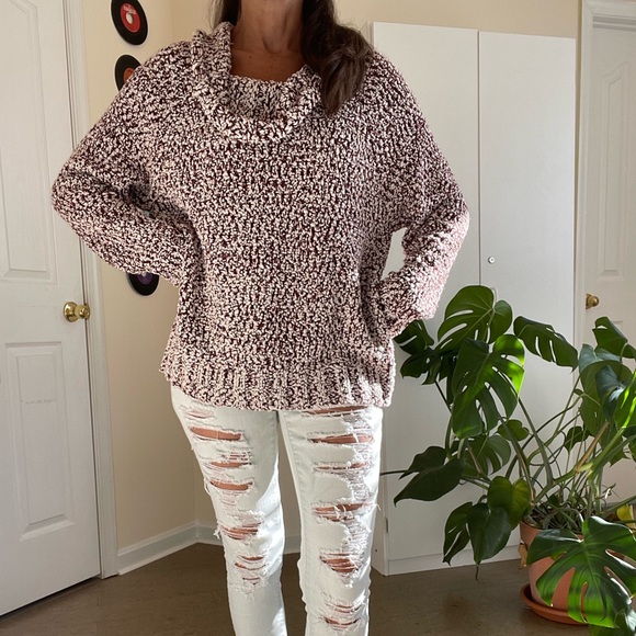 Cowl neck chunky marbled sweater. - Picture 2 of 3